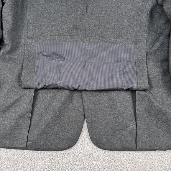 Bluffworks Gramercy Classic Fit Lined Grey Two Button Traveler Blazer Sz 44R - Picture 3 of 8